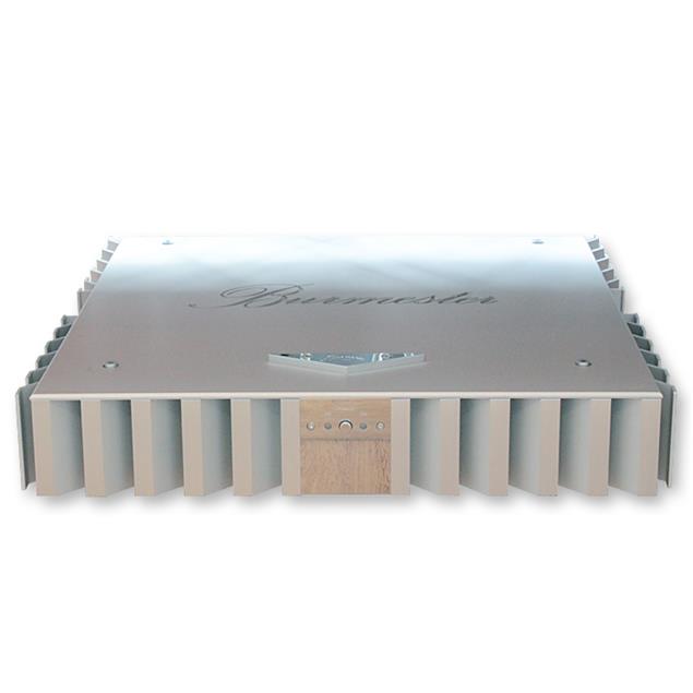 Burmester Classic Line - 036 Power amplifier (chrome /silver) - Customer purchase 3 years old