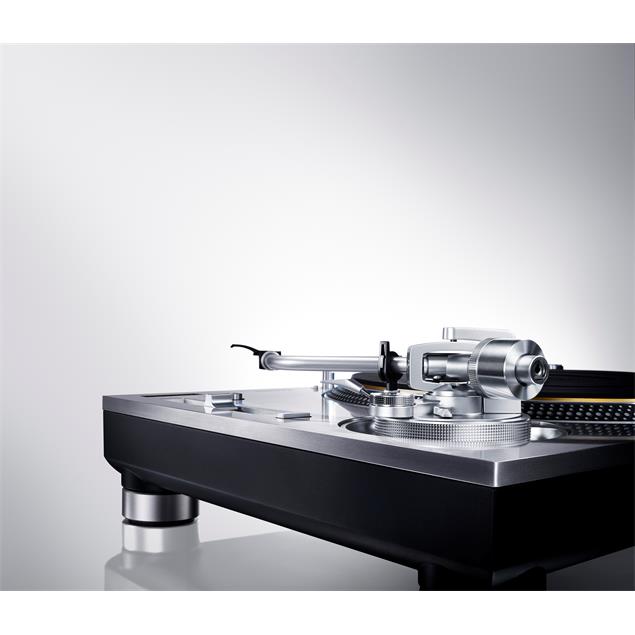 Technics Grand Class SL-1200GAE - limited directly driven record player (silver / without pickup)