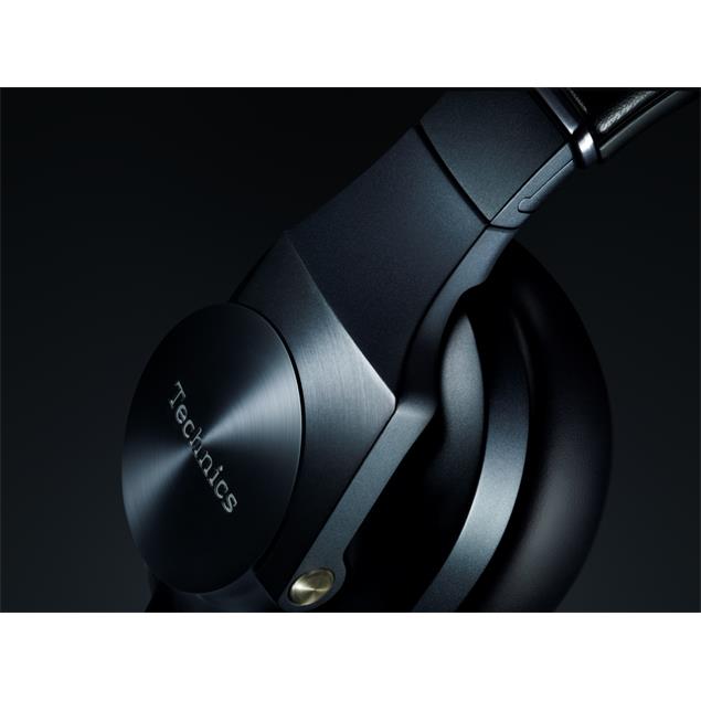 Technics EAH-T700 - premium stereo headphones (dynamic 50 mm driver / 1500mW power handling (IEC) / incl. various cables & connectors / black)
