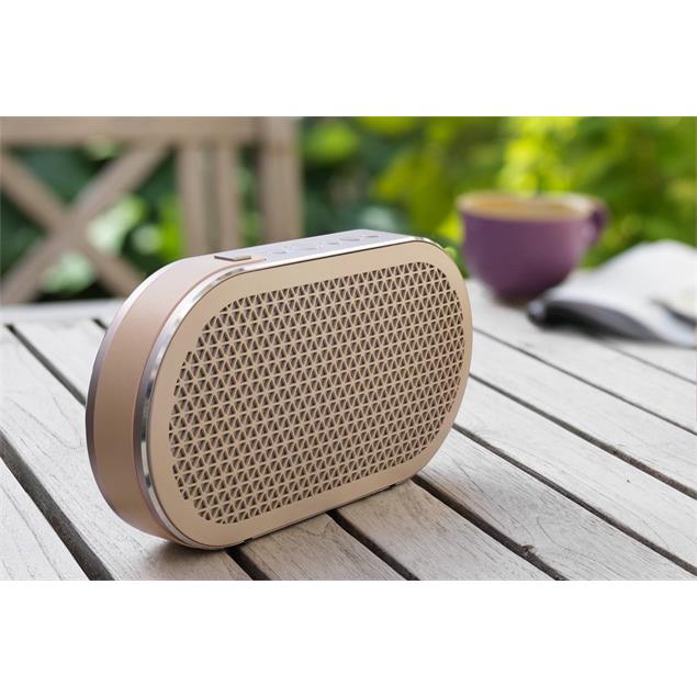 DALI Katch - battery powered Bluetooth loudspeaker (in "Cloud Gray" = beige / 2x 25 W / 2600 mAh internal battery with ca. 24 hours of untethered playback / Bluetooth 4.0 aptX)