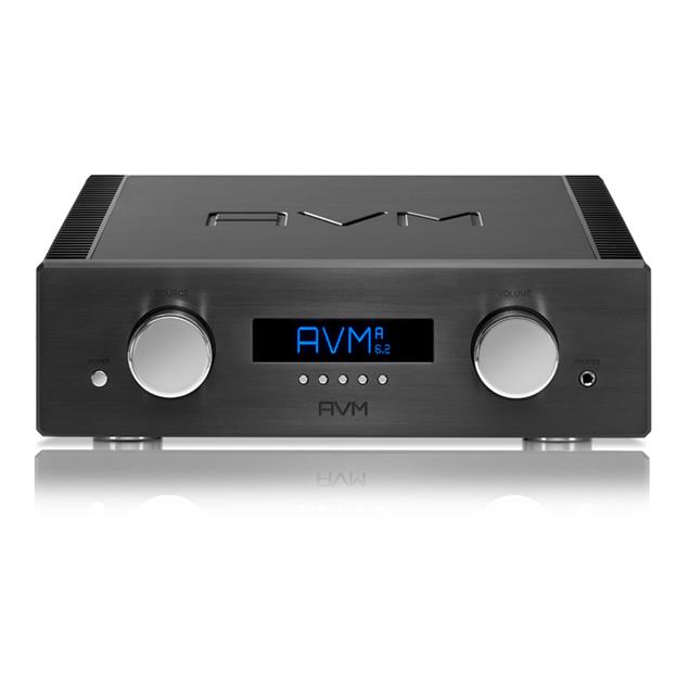 AVM OVATION A6.2 - MOS-FET high-current integrated amplifier (Class A/AB / over 225/400 Watts/channel / incl. RC 3 remote control / incl. flight case / black)