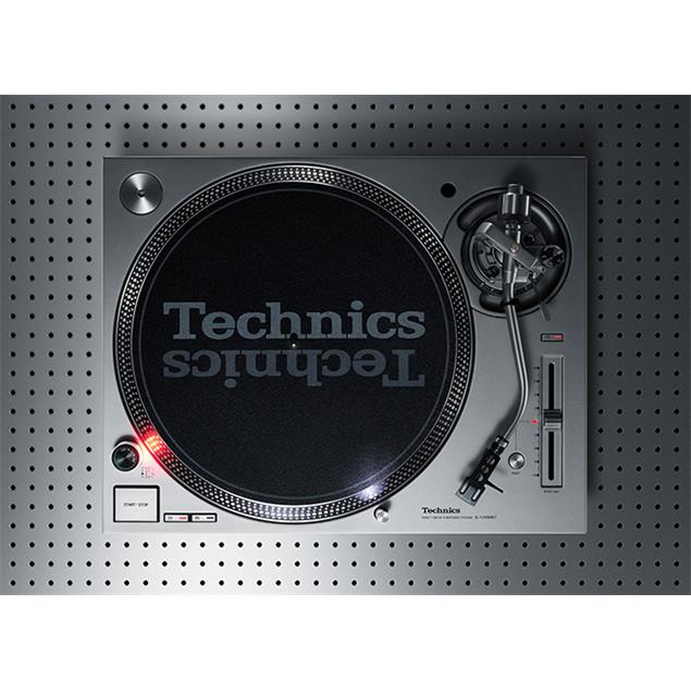 Technics SL-1200MK7 - DJ record player (silver / direct drive turntable with DJ-optimized features / + phono cable / + dust cover)