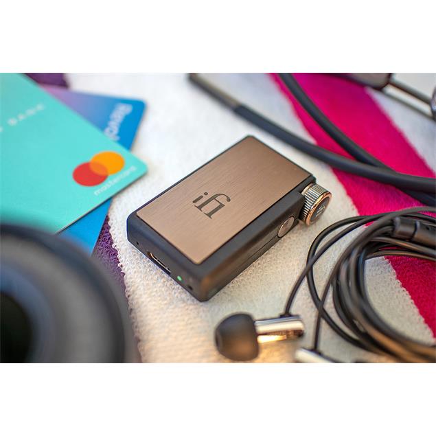 iFi-Audio GO blu - mobile Bluetooth headphone amplifier