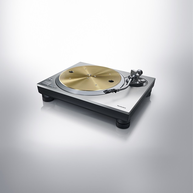 Technics SL-1300GE-K turntable silver without Cartridge